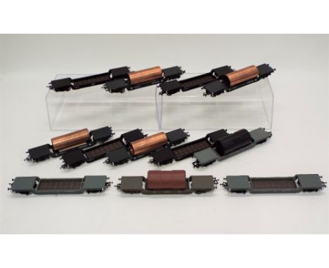 Twelve 00 gauge Bachmann Lowmac wagons 