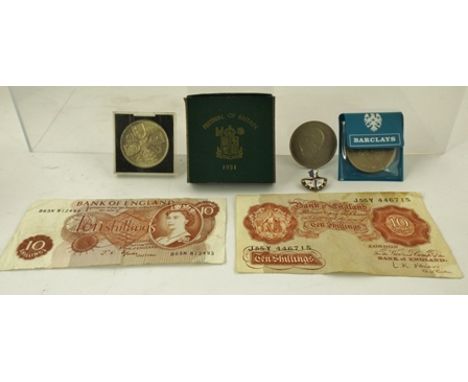 A SMALL COLLECTION OF COINS AND BANK NOTES comprising; Festival of Britain crown 1951 in green box, plus 1951 enamel badge, C