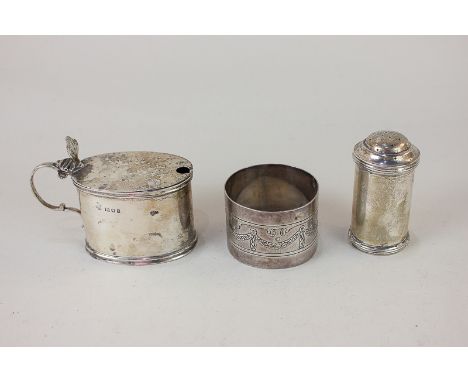 An Edward VII matched silver mustard and pepper, makers Goldsmiths &amp; Silversmiths Co Ltd, London 1903 and 1904, and a Fre