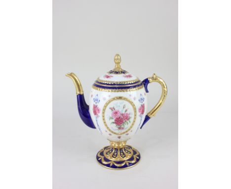 A Franklin Mint&nbsp;House of Faberge, The Faberge Egg Imperial teapot (a/f)