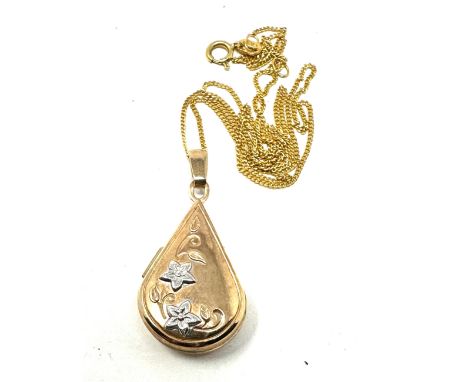 9ct gold hallmarked locket &amp; necklace weight 2.5g