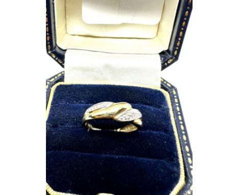 9ct gold diamond ring 1.4g