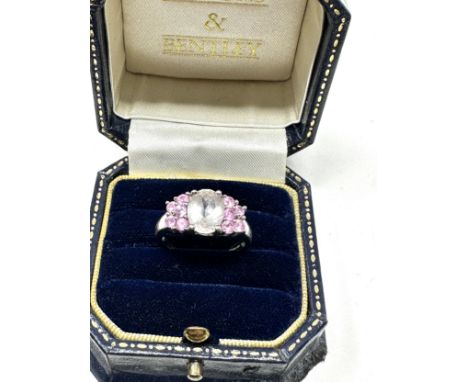 9ct white gold morganite &amp; pink sapphire dress ring (3.3g)