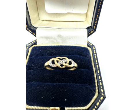 9ct gold diamond ring 1.2g