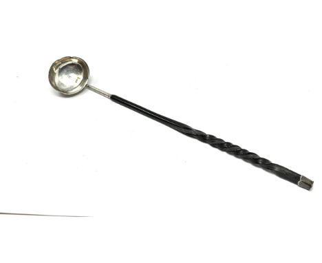 Georgian silver toddy ladle measures approx 28cm long London silver hallmarks