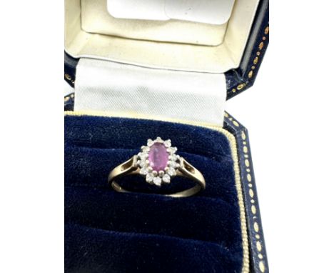 9ct gold ruby and diamond cluster ring (1.5g)