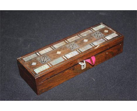 Victorian rosewood cribbage board/card box, the mother-of-pearl inlaid cribbage board lid opening to reval an interior compar