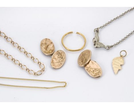 A small group of gold and yellow metal scrap jewellery, including a pair of 9ct cufflinks, a 22ct wedding ring, and more, 10.