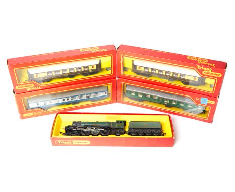 Quantity of Tri-ang Hornby model railway. A BR class A3 4-6-2 tender locomotive Flying Scotsman 60103. A BR Hall class 4-6-0 