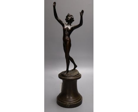 An early 20th century bronze of a nude dancer, height 36cm