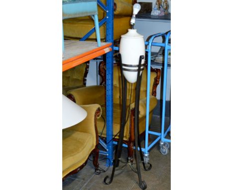 MODERN WROUGHT IRON FLOOR LAMP WITH SHADE     