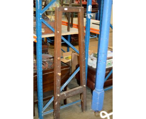 OLD WOODEN FREE STANDING EASEL     
