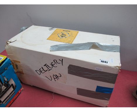 A Mamod Boxed DVI 1905-1990 "Motor Transport Van", in very good, plus light fired condition, missing burner and accessories, 