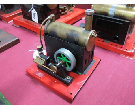 An "S.E.L" Model Standard No. 1540 Live Steam Engine, 1.5 x 4 inch copper boiler, connected to a single cylinder and 1.75 inc