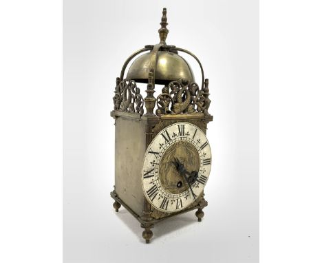 20th century brass lantern clock, 30 hour platform balance movement stamped 'Elliott'  - Condition Report 