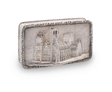 A silver snuff boxNathaniel Mills, Birmingham 1845 Rectangular form and decorated with a view of Westminster Abbey, height 2c