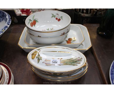 Two large rectangular Serving Dishes in Royal Worcester 'Evesham' pattern together with a large round Fruit Bowl, two smaller
