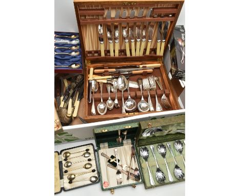 ASSORTED CUTLERY, to include a wooden canteen with cutlery, cased coffee spoons, cased cake forks, a cased set of shell shape