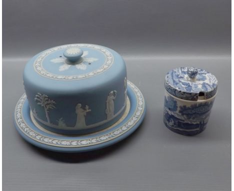 Copeland Spode Italian preserve pot, with cylindrical lid (A/F), together with a further Wedgwood Jasperware lidded cheese di