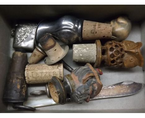 Small Victorian silver vesta, together with a rabbit netsuke, wine stoppers modelled as a carved bearded gent and an owl etc