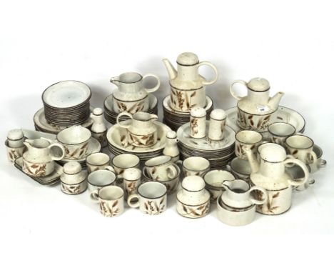 An extensive collection of Midwinter tableware, in the 'Wild Oats' pattern, including plates, teapots, bowls, pouring jugs an