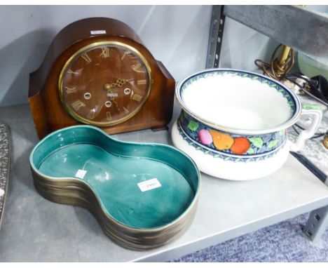 A BESWICK POTTERY SHALLOW PLANTER, ALSO A LATE 1930's MANTEL CLOCK AND A LOSOL WARE CHAMBER POT (3) 