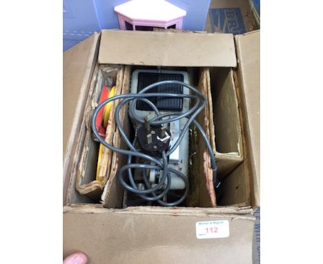 CINE PROJECTOR (EUMIG) & PROJECTOR SCREEN