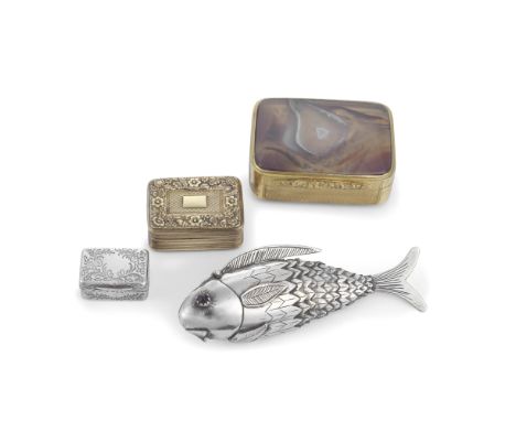 An unusual 19th century unmarked silver-gilt and agate vinaigrette of large sizeunmarkedRectangular, the cover and base set w
