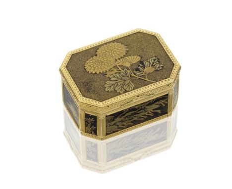 A Louis XV gold and Japanese lacquer snuff boxmaker's mark poorly struck, almost certainly Pierre-François Drais, Paris 1771 