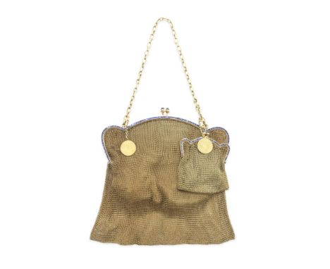 An early 20th century Continental 14 carat gold chainmail and sapphire evening bag with purse attachedframe stamped 585, also