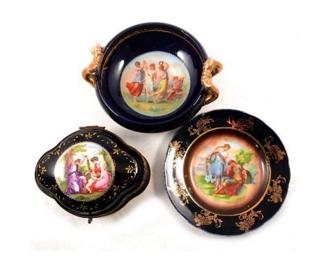 Royal Vienna trinket box, the dome cover with transferred panel after Kauffman, gilt metal mounts, 16.5cm; a decorative twin-