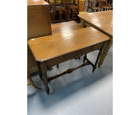19 CENTURY  OAK SIDE TABLE CARD FREEZE AND STRETCHER WITH SINGLE DRAW 16 X 40 X 20