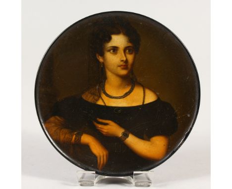A SUPERB STOBWASSER CIRCULAR PAPIER MACHE BOX AND COVER, No. 1703, the lid painted with a portrait, head and shoulders of a y
