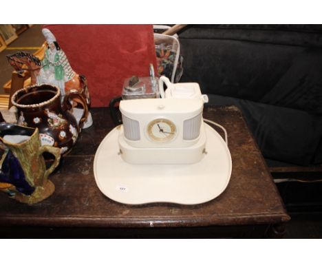 A vintage Goblin teasmade