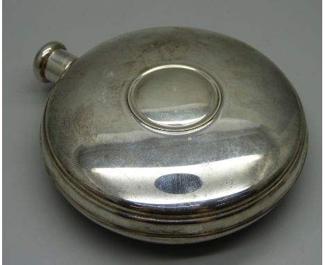 A silver spirit flask, Birmingham marks, 161g 