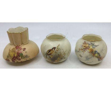 A collection of Royal Worcester blush ivory to include: raised tazze pattern no: 1427, Reg no: 142784 with Osler Importers Ca