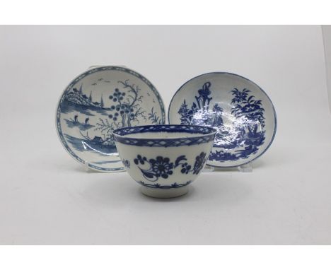 An 18th Worcester blue and white Rock Strata Island saucer, circa 1770-1780, approx 12.5cm diam; together with a Worcester Ch