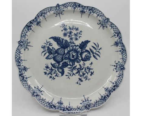 An 18th century Worcester blue and white pine cone pattern dish, circa 1780, approx 23.5cm diam