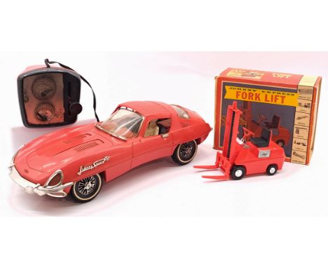 Plastic vehicle pair including: (1) Topper Toys Johnny Speed E-Type Jaguar, remote control, battery operated (untested), red 