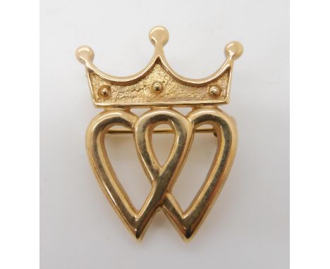 A 9ct gold Luckenbooth brooch by Alasdair Campbell of Milngavie, weight 7.1gms Condition report: Condition report: Light gene