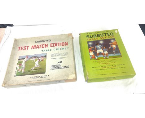 Subbuteo table soccer and subbuteo test match edition 