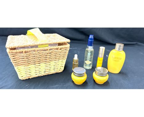 Brand new miniature hamper by L'occitane with divine miniature lotions 