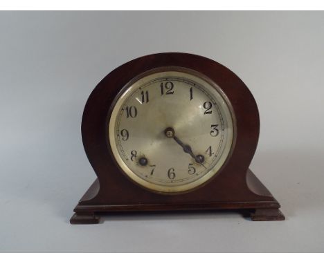 An Edwardian Mahogany Cased Mantle Clock, 18cm HIgh 