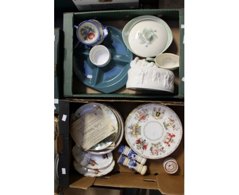 Commemorative cabinet plates, Royal Worcester and Caverswall, Cauldon 'Dragon' dinner plates 