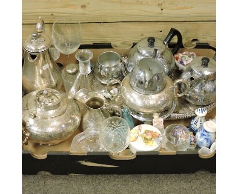 A part teaset, together with decorative china, glass, a silver bangle and silver plated items