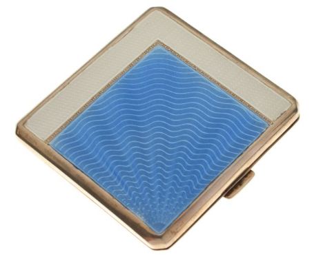 George V engine turned silver blue enamel cigarette case, Birmingham 1935, 3.6toz approx gross   Condition: 