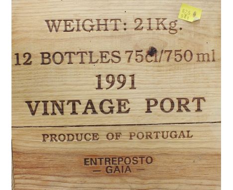 Twelve bottles of Warre's vintage port, 1991, cased