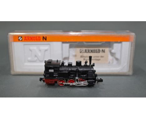 An Arnold N gauge model locomotive, DB (Deutsche Bundesbahn) Class 89 7122 0-6-0T steam locomotive.