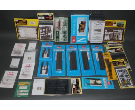 A group of N gauge accessories and model kits by Peco, Ratio, P &amp; D March, and Time Past.