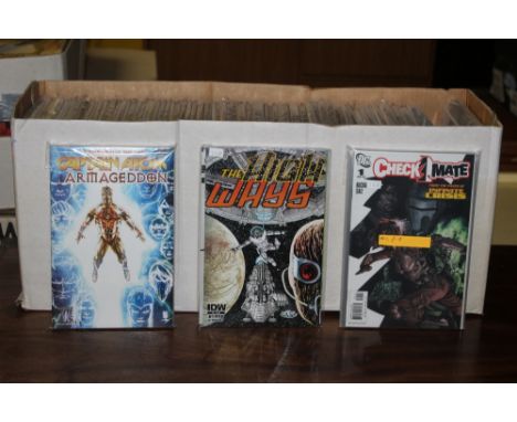 A box of +/- 300 comics, including Epic comics, Top Cow comics, Darkhorse comics, and DC Vertigo comics, titles including "Ca